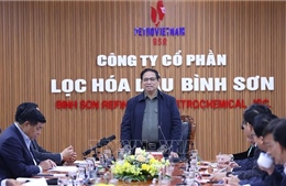 Thủ tướng Phạm Minh Chính thăm các cơ sở kinh tế quan trọng ở Quảng Ngãi