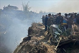 Rơi máy bay chở 72 người tại Nepal