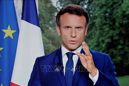 Tổng thống Pháp triệu tập cuộc họp khẩn 