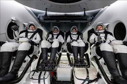 NASA: Phi hành đoàn 5 trở về Trái Đất an toàn