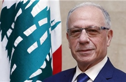 Xe chở Bộ trưởng Quốc phòng Liban bị trúng đạn