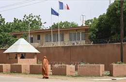 Pháp đóng cửa Đại sứ quán ở Niger