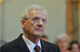 Điện chia buồn cựu Tổng thống Hungary Solyom László từ trần