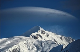 Ngọn núi cao nhất dãy Alps giảm độ cao