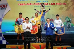 &#39;Vua nước rút&#39; Lê Nguyệt Minh lập cú đúp tại Giải đua Xe đạp Nam Kỳ khởi nghĩa