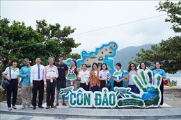 Chung tay giảm rác thải nhựa tại Côn Đảo