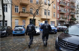 Cảnh sát Đức lục soát Thánh đường Cologne do &#39;cảnh báo an ninh&#39;