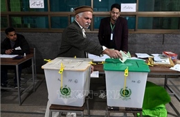 Tổng tuyển cử tại Pakistan: Hai đảng giành được nhiều phiếu nhất tiến hành đàm phán