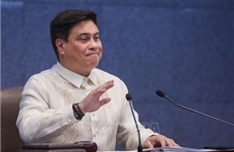 Chủ tịch Thượng viện Philippines từ chức