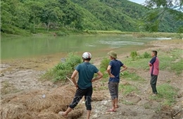 Tìm thấy nạn nhân thứ hai bị cuốn trôi khi qua suối Vều