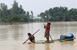 Hàng trăm nghìn người mắc kẹt do lũ lụt ở Bangladesh