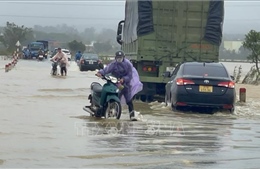 Lũ đang rút, Quảng Trị khẩn trương khắc phục hậu quả bão số 6