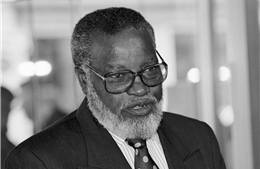 Cựu Tổng thống Namibia Sam Nujoma qua đời