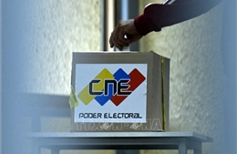 Venezuela mở cửa đón giám sát viên quốc tế cho bầu cử