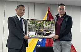 Venezuela kêu gọi thế hệ trẻ noi gương Việt Nam