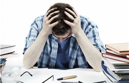 Mối liên quan giữa ngồi lâu và chứng teo não, suy giảm nhận thức