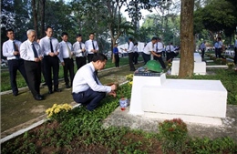 Bộ Khoa học và Công nghệ dâng hương tưởng niệm liệt sĩ ngành Bưu điện tại Tây Ninh
