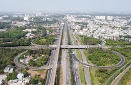 TP Hồ Chí Minh mở lối không gian phát triển - Bài 1: Đầu tư hạ tầng kết nối