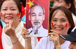 Bừng sáng ngọn lửa yêu nước, trào dâng niềm tự hào dân tộc