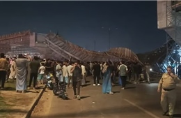 Sập cầu đang xây ở Iraq khiến nhiều người thương vong