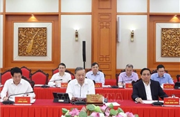 Kết luận số 191-KL/TW: Tiếp tục tăng cường lãnh đạo, chỉ đạo công tác tổ chức đại hội đảng bộ các cấp