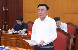 Kết luận của Bộ Chính trị, Ban Bí thư về tăng cường lãnh đạo, chỉ đạo công tác tổ chức đại hội đảng bộ các cấp