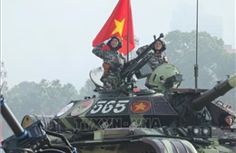 Tiếp nối tinh thần bất khuất tiến vào kỷ nguyên mới