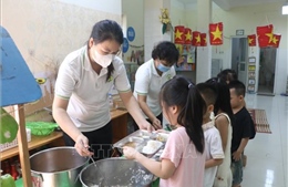 Đảm bảo chất lượng bữa ăn học đường