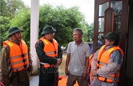 Quân khu 4, Quân khu 5 điều động tối đa lực lượng hỗ trợ nhân dân khắc phục hậu quả mưa lũ