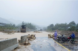 Khẩn trương bổ sung rọ thép từ miền Nam ra miền Trung để ứng phó mưa đặc biệt lớn