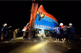 Phát hiện thêm nạn nhân vụ chìm hai tàu cá ở cửa biển sông Gianh