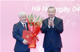 Đồng chí Đỗ Văn Chiến giữ chức Phó Bí thư Thường trực Đảng ủy Quốc hội