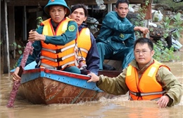 Nhiều địa phương phía Nam của Khánh Hòa ngập trong &#39;biển nước&#39;