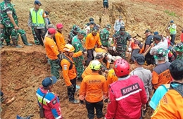 Thiệt hại nặng nề do lở đất tại Indonesia