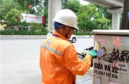 Chặn quảng cáo trên tủ điện để bảo đảm mỹ quan đô thị