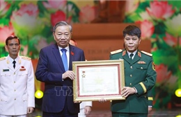 Tổng Bí thư Tô Lâm: Các điển hình tiên tiến tiếp tục giữ vững ngọn lửa nhiệt huyết, là hạt nhân lan tỏa