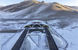Chính thức thông xe đường hầm cao tốc dài nhất thế giới