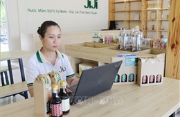 Thương mại điện tử: Đường băng mới của xuất khẩu số Việt Nam