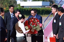 Thủ tướng Phạm Minh Chính tới Viêng Chăn, bắt đầu chuyến công tác tại Lào