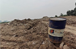 Khởi tố 4 đối tượng trong vụ án 'Gây ô nhiễm môi trường' tại xã Bát Tràng