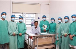 Lần đầu tiên thực hiện thành công cắt đa nang thận khổng lồ và ghép thận đồng thời