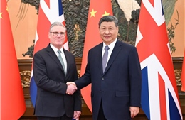 Chủ tịch Trung Quốc Tập Cận Bình hội đàm với Thủ tướng Anh Keir Starmer