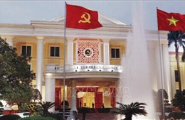 Ban Chấp hành Trung ương Đảng khóa XIV tiến hành Hội nghị lần thứ nhất