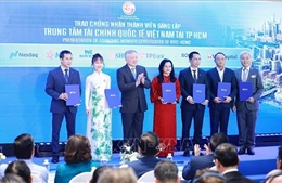 Trung tâm Tài chính quốc tế - Cú 'hích' đối với nền kinh tế Việt Nam