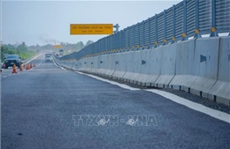 Đảm bảo tiến độ thông xe thành phần cao tốc Hậu Giang - Cà Mau trước 30/4