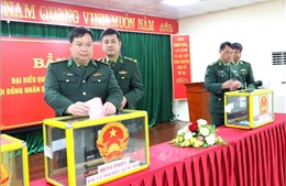 Bầu cử ở vùng mỏ diễn ra thành công, tuyệt đối an toàn