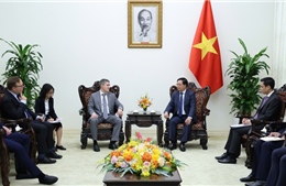 Phó Thủ tướng Hồ Quốc Dũng tiếp Thống đốc tỉnh Perm, Liên bang Nga