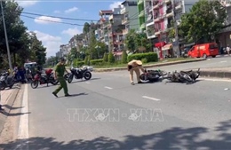 Hai xe máy va chạm làm 1 người tử vong, 2 người bị thương