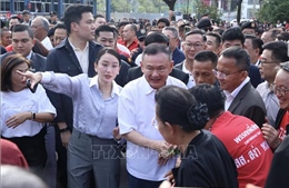 Cựu Thủ tướng Thái Lan Thaksin Shinawatra hưởng ân xá, ra tù trước thời hạn