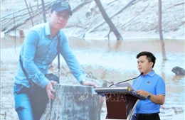 Viết nên vinh quang bằng tinh thần dấn thân, phụng sự